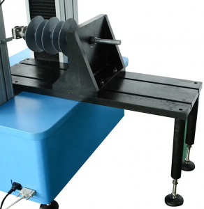 Insulator Tension and Flexure-Torsion Testing Machine